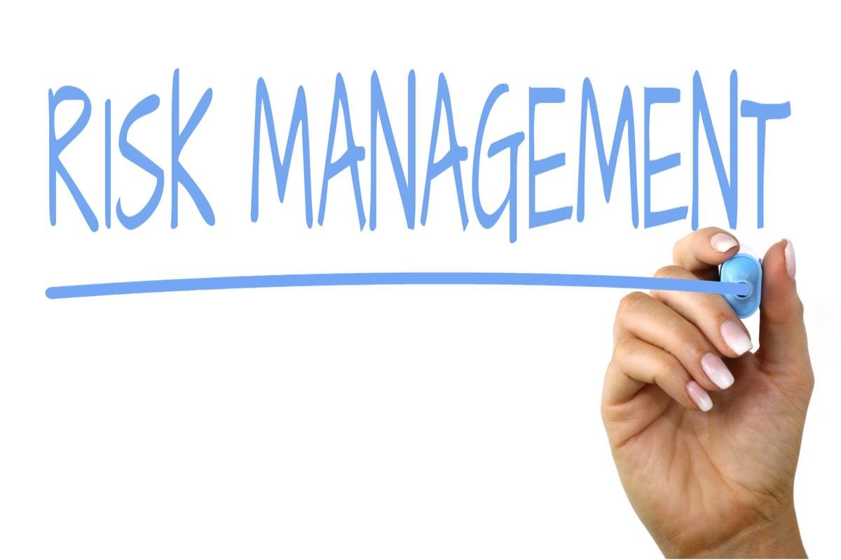 Risk management written in pen