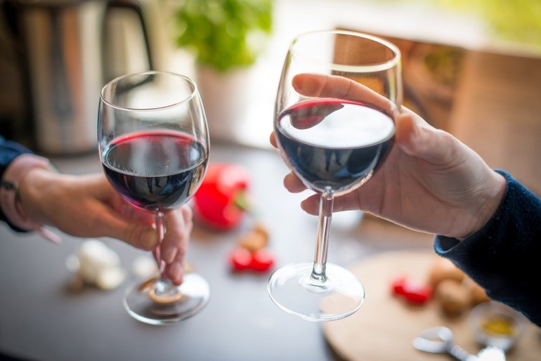 Weekly Round-Up #245: Getting Some Privacy, Freelancer Loneliness & The Health Impacts Of Red Wine