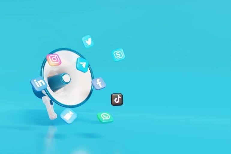 Social Media Image Size Guide (2022)